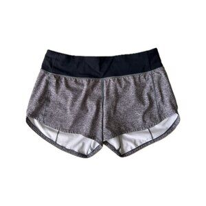 Lululemon Speed Up Low-Rise Lined Short Size 4 in Gray and Black